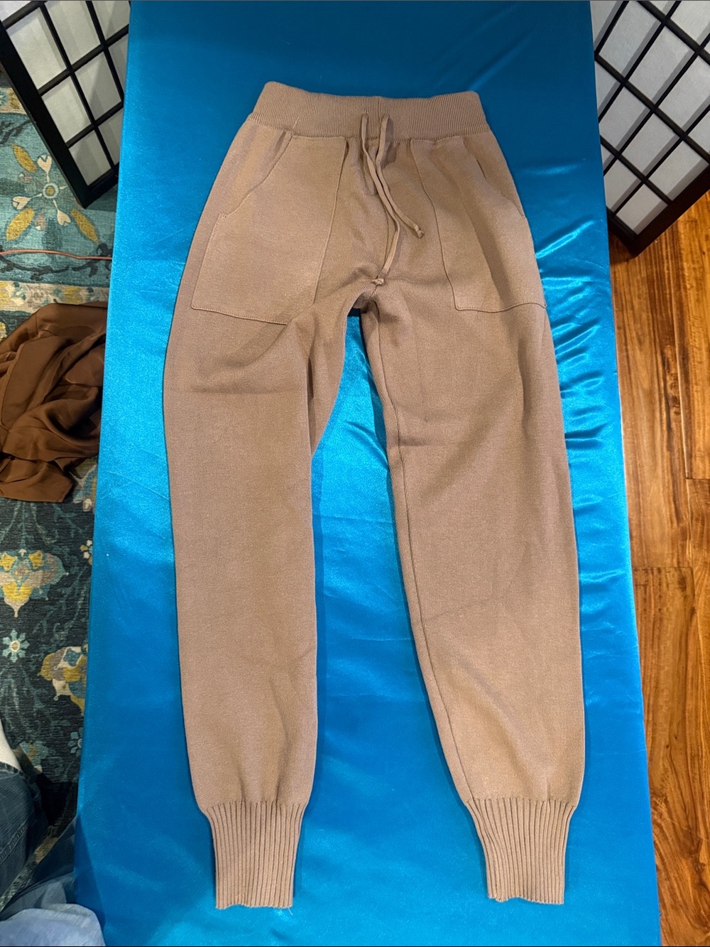 Women’s Knit Drawstring Jogger Pants - Taupe